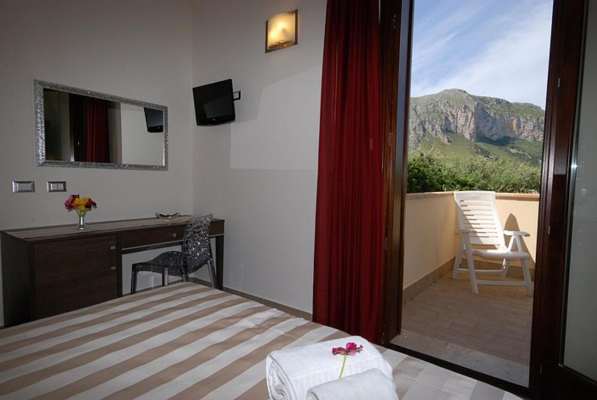 Trigrana Vacanze Hotel Castelluzzo Exteriér fotografie