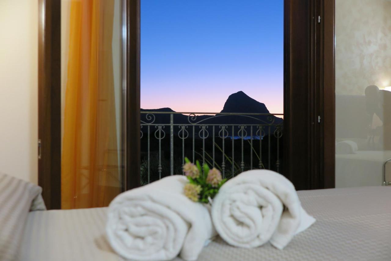 Trigrana Vacanze Hotel Castelluzzo Exteriér fotografie
