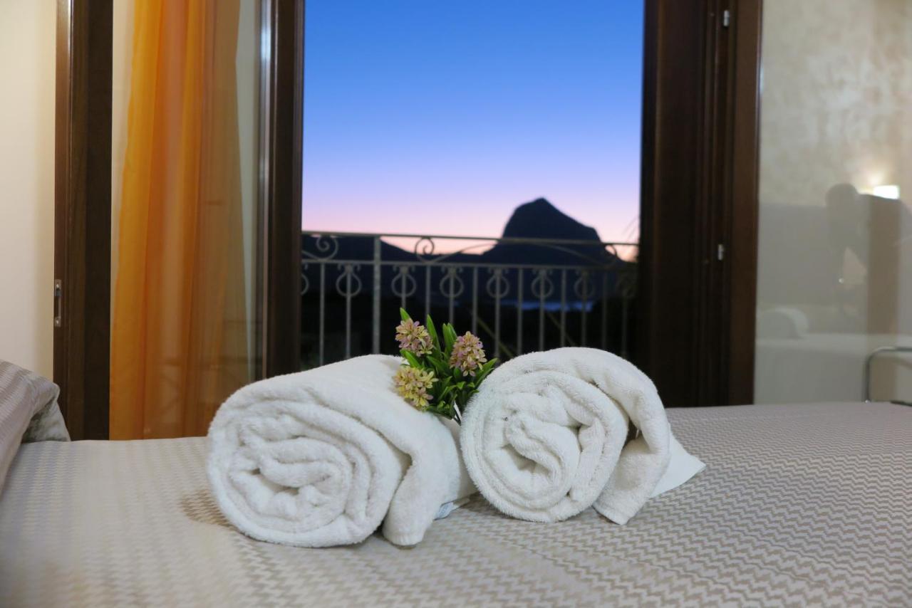 Trigrana Vacanze Hotel Castelluzzo Exteriér fotografie